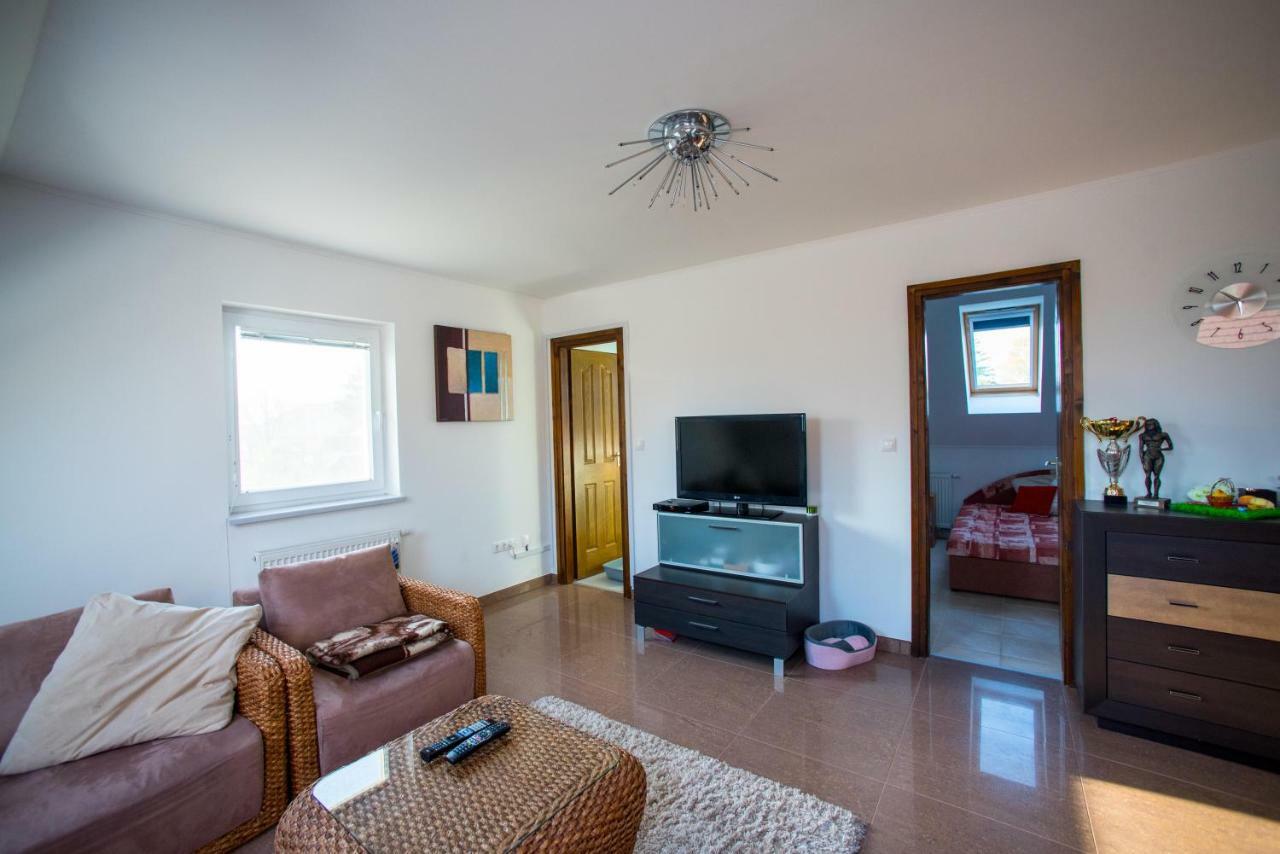 Marilyn Apartman Gyenesdiás Buitenkant foto